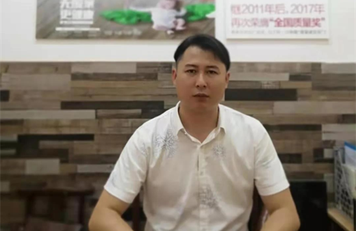 “世”在人為 | 世友地板桂林經(jīng)銷商何少兵：持之以恒，堅持不懈地做好每一件事才是真正的成功