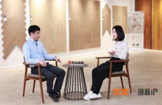 田樸珺親臨世友地板，為新家選品，打造“會呼吸的房子”